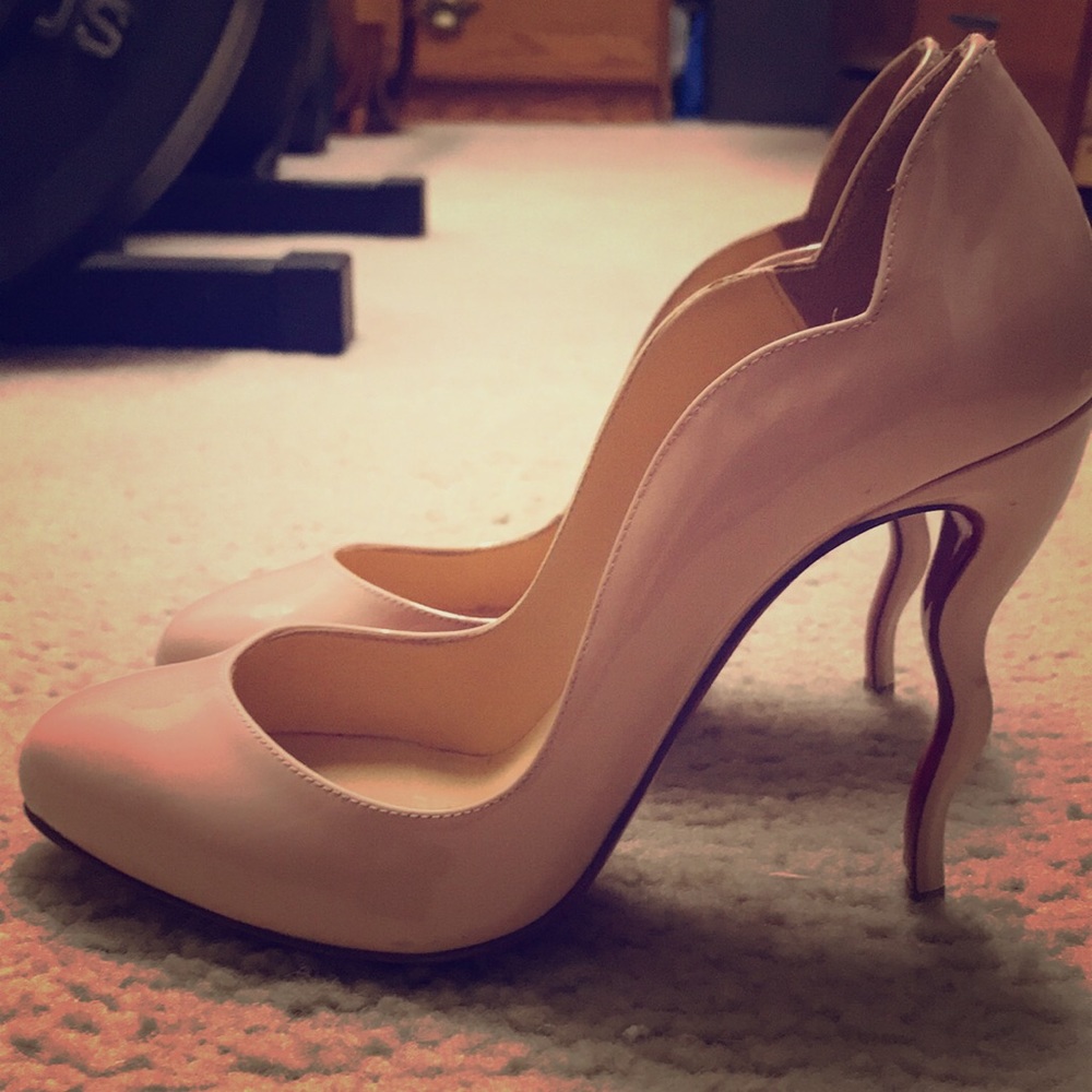 Christian Louboutin wawy heel